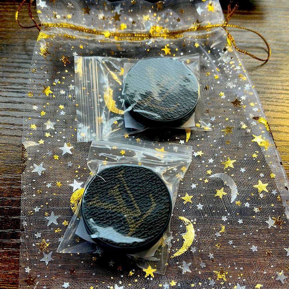 Upcycled w/authentic Luis Vuitton Pop Socket
